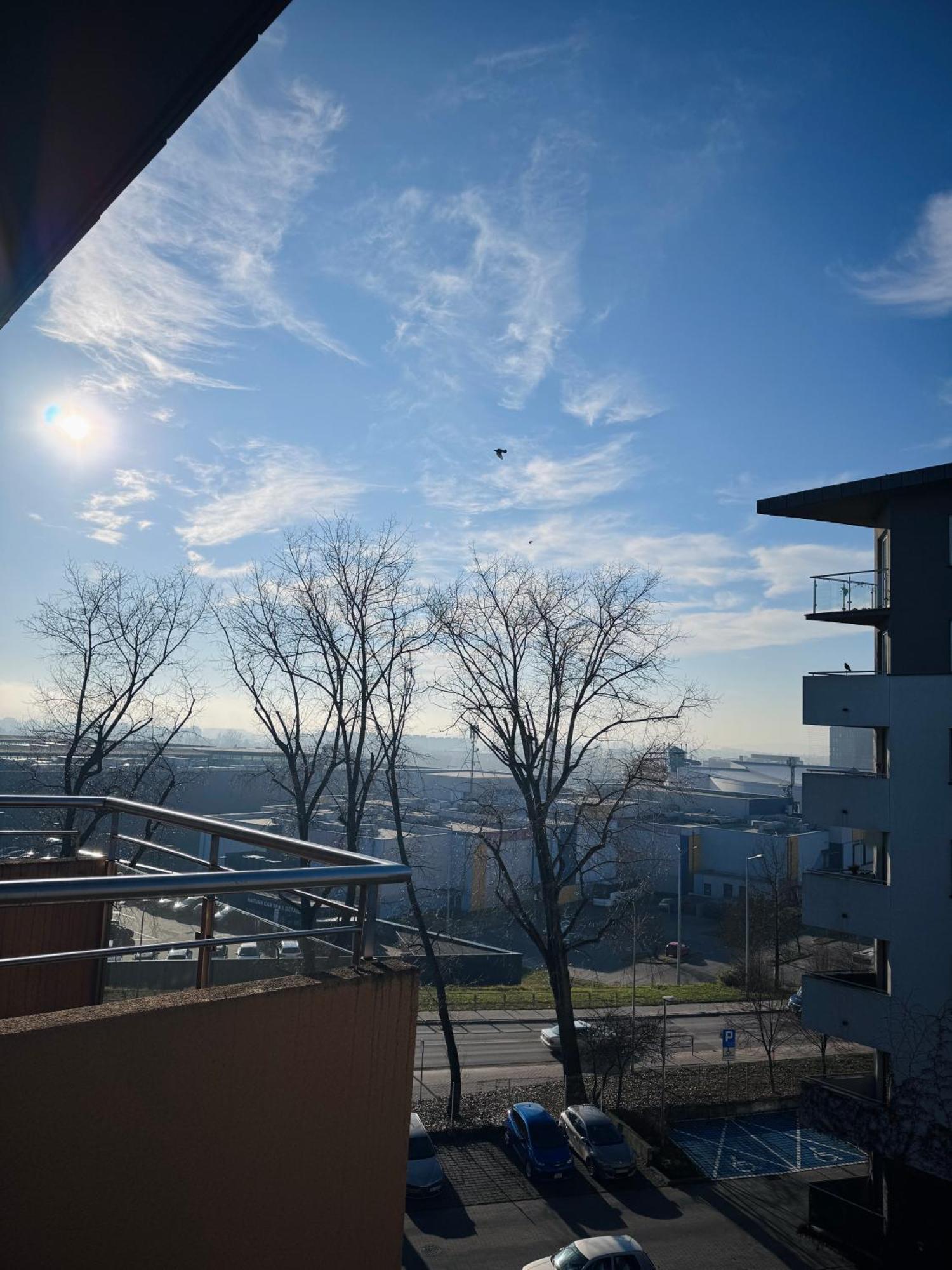C- Home4U - Apartment With A City View Close To Aquapark, Parking In Secured Area Cracovia Esterno foto